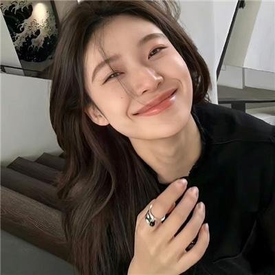 爱上霸道女总裁